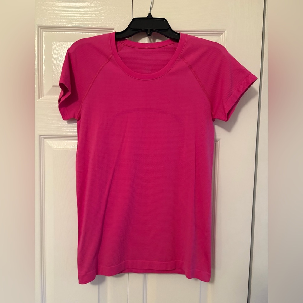 Lululemon Swiftly Tech Short Sleeve 2.0